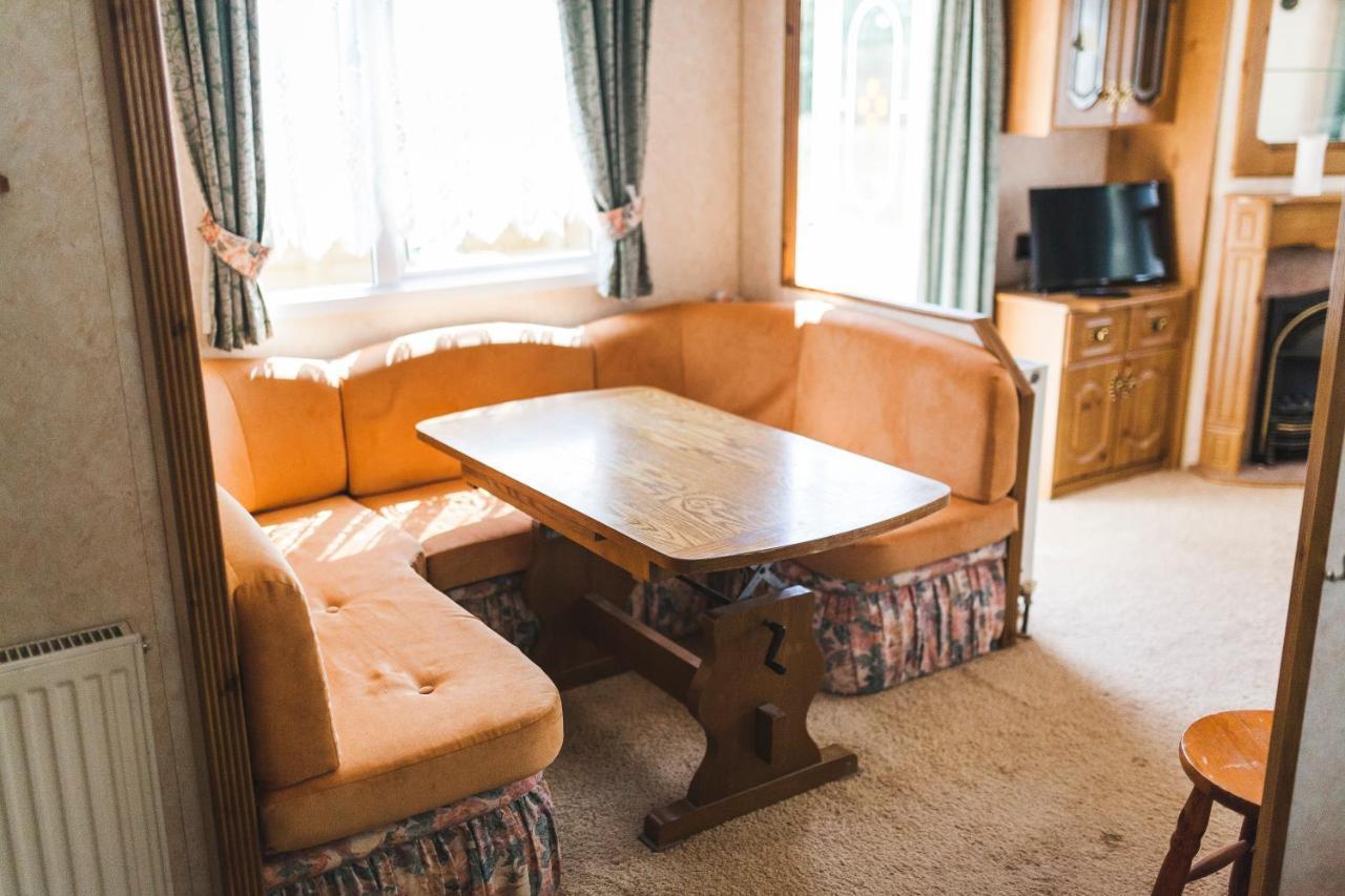 Nad Jeziorem Mieruniszki Lodge Filipow